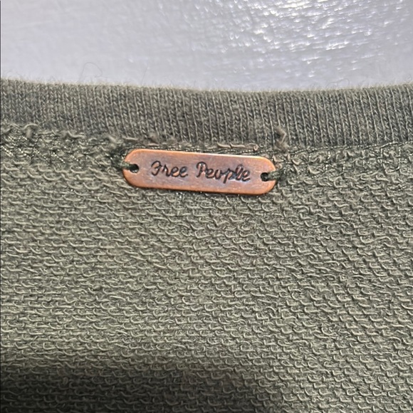 Free People Green Relaxed Long Sleeve Sweatshirt - Picture 2 of 9